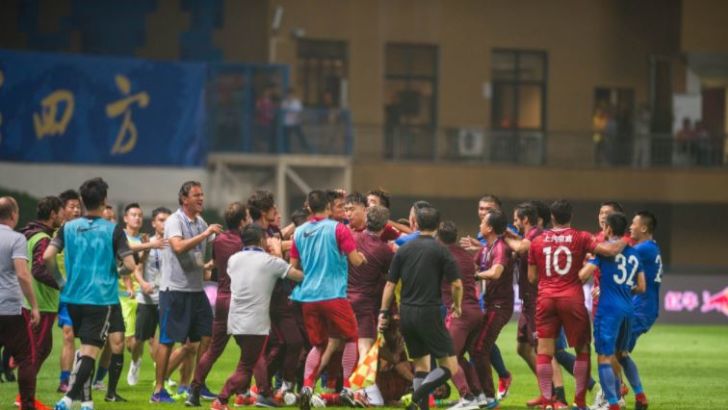 שחקני שנגחאי סיפג