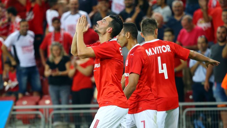 דן איינבינדר