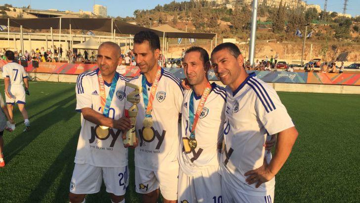 הוותיקים עם הזהב. צילום באדיבות: אדיב שרעבי