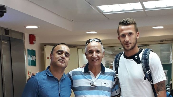 תומאש פקהארט