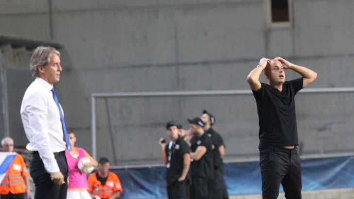 יוסי אבוקסיס ורוברטו מנצ'יני