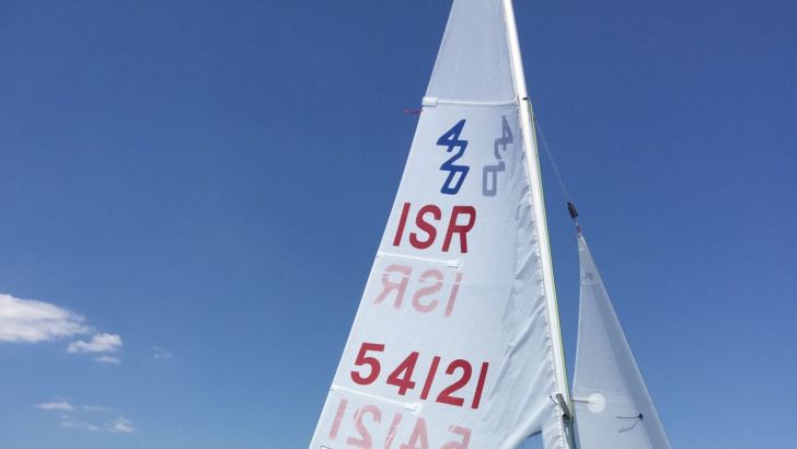 גלישה : נועם חומרי עם טל שדה