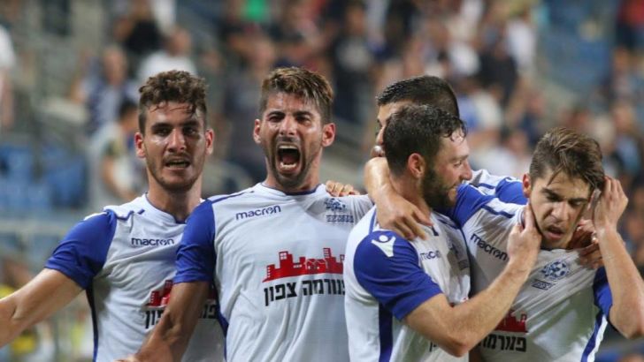 מכבי פ"ת חוגגת