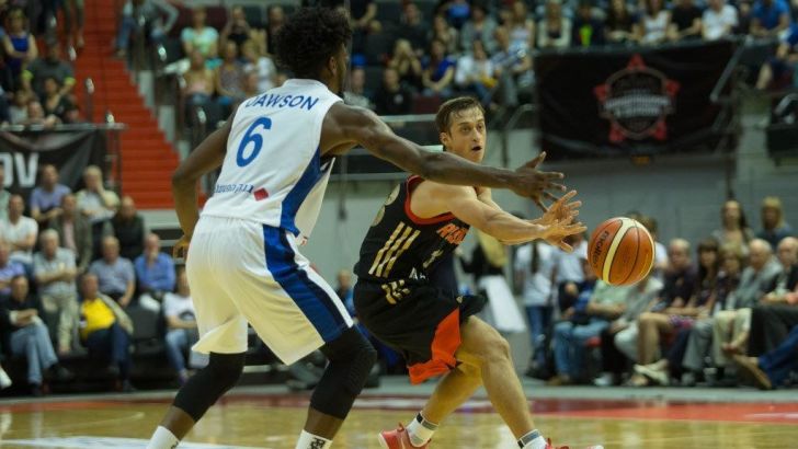 שון דוסון (התאחדות הכדורסל הרוסית)