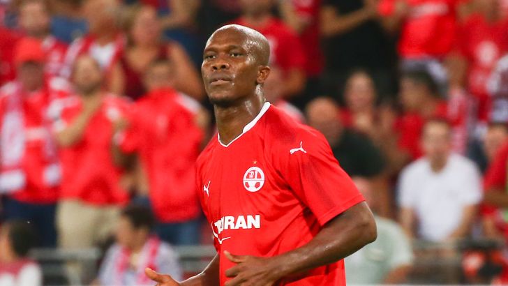 טוני וואקמה