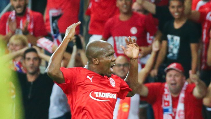 טוני וואקמה