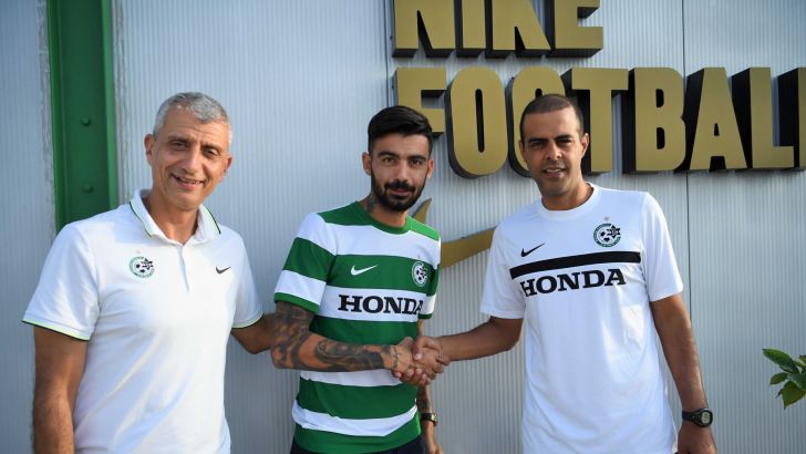 סטפנוס אתנסיאדיס