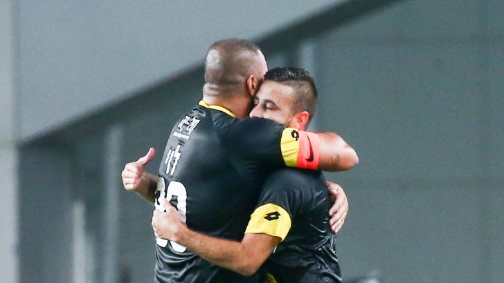 ערן לוי עם דיא סבע