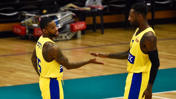 דיאנדרה קיין עם פייר ג'קסון