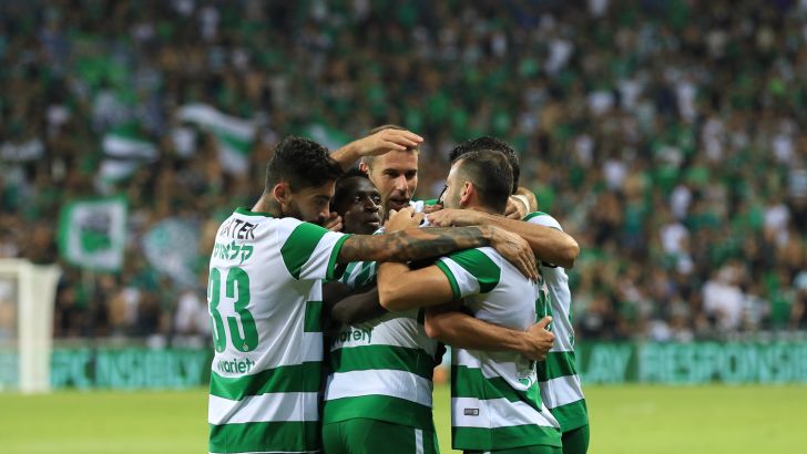 מכבי חיפה חוגגת