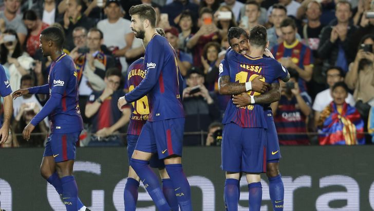 שחקני ברצלונה חוגגים