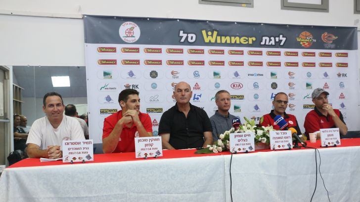 חואקין שוכמן, חיים אוחיון, אריאל בית הלחמי