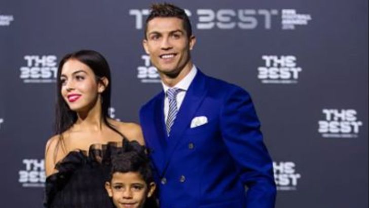 כריסטיאנו רונאלדו עם אשתו לעתיד