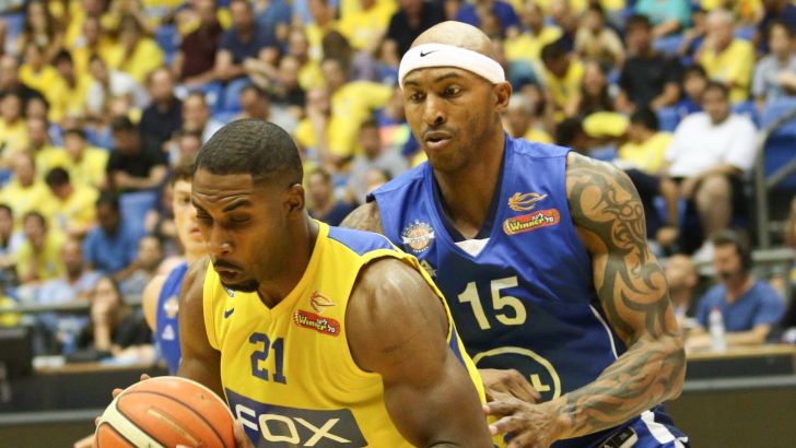 אייק אופייבו