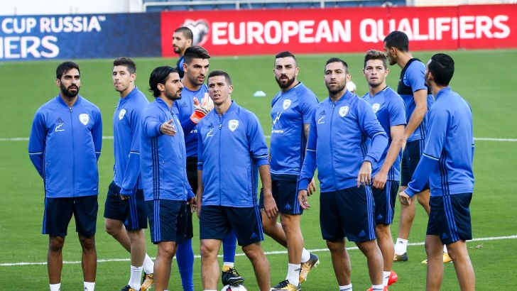 שחקני הנבחרת לפני ספרד