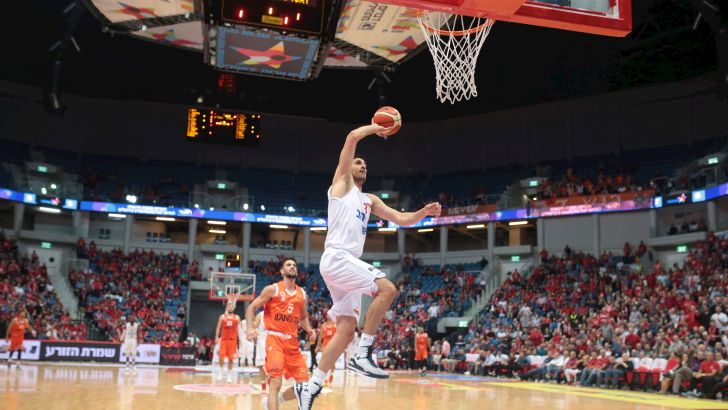 ליאור אליהו