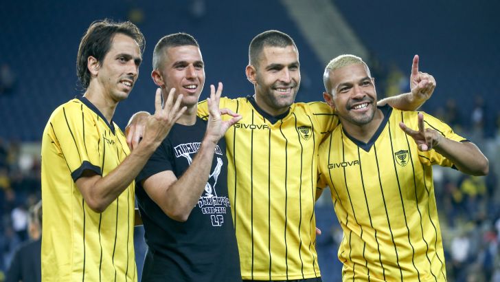 יוסי בניון עם קלאודמיר, ורד ושכטר