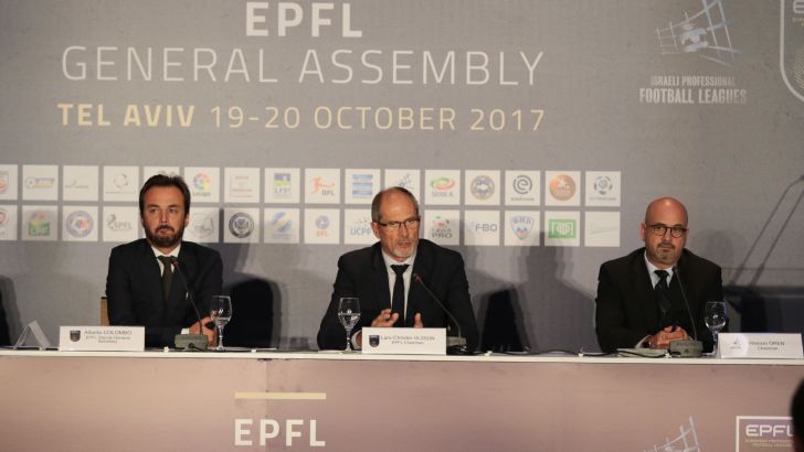 אורן חסון לצד אלברטו קולומבו ולארס כריסטר אולסן