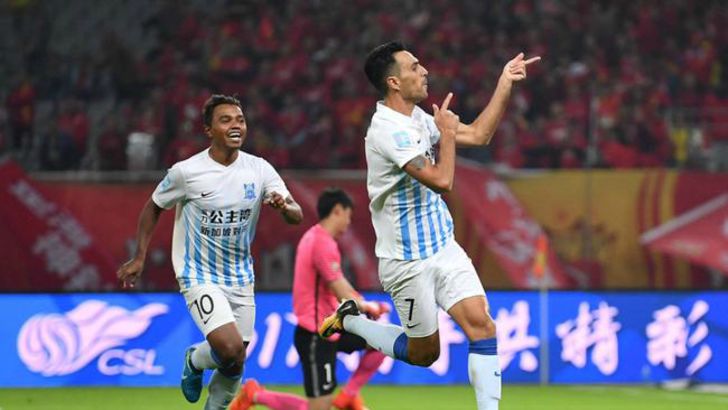 ערן זהבי עם רנאטיניו