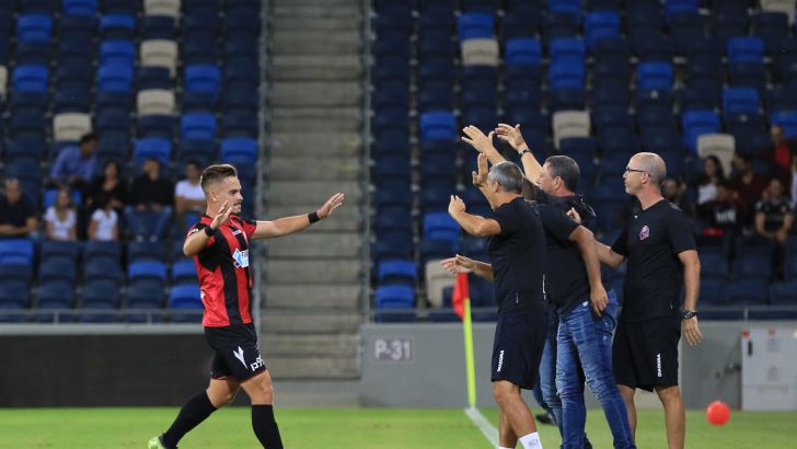 מקסים פלקושצ'נקו וניר קלינגר