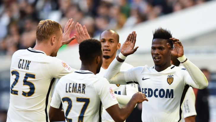 שחקני מונאקו חוגגים