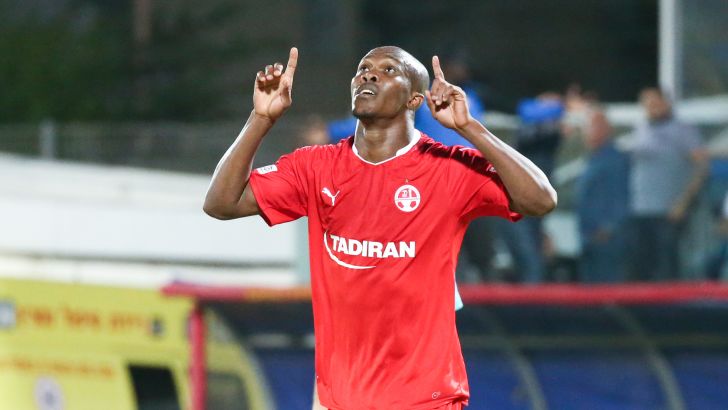 טוני וואקמה