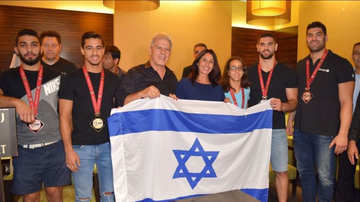 מירי רגב וחברי נבחרת הג'ודו