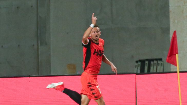 נריוס ואלסקיס