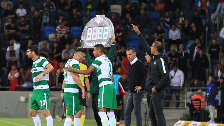 נטע לביא נפגע ומוחלף