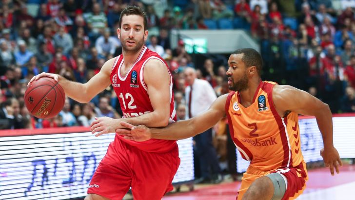 יוגב אוחיון מול ג'ורדן טיילור