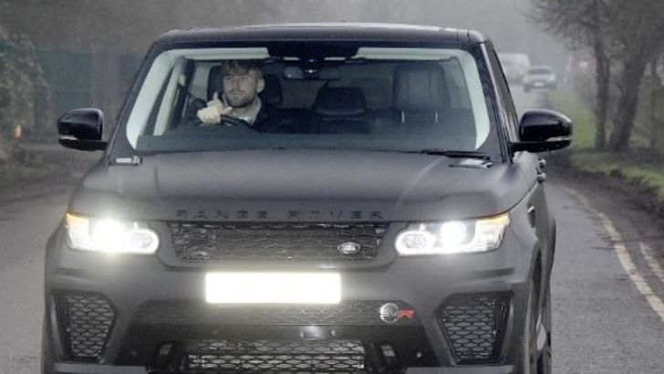 לוק שואו בריינג' רובר