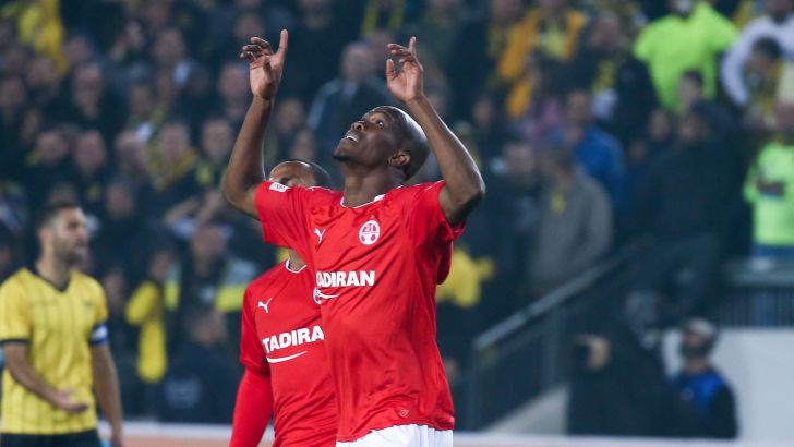 טוני וואקמה