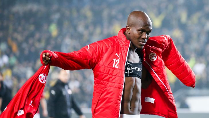 טוני וואקמה