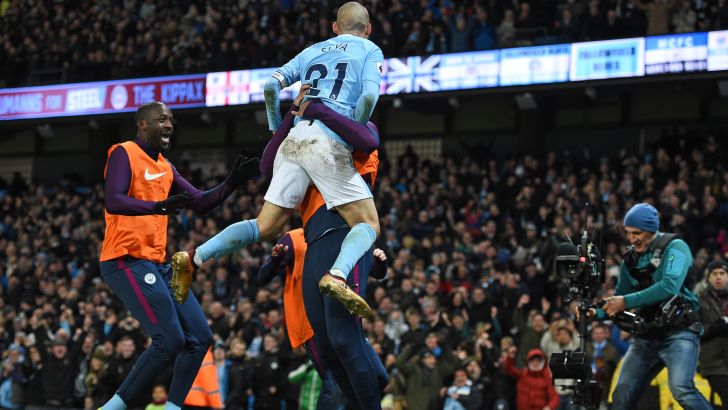 שחקני סיטי חוגגים