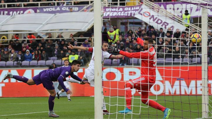 ג'ובאני סימאונה מול ג'אנלואיג'י דונארומה