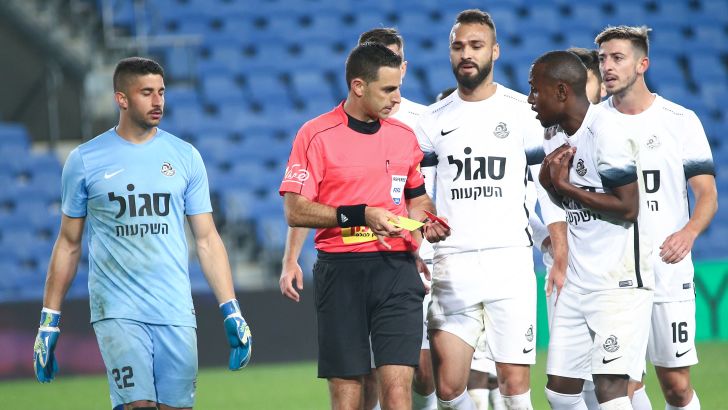 רועי ריינשרייבר