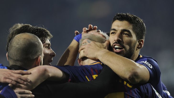 שחקני ברצלונה חוגגים