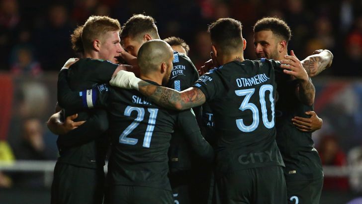 שחקני סיטי חוגגים