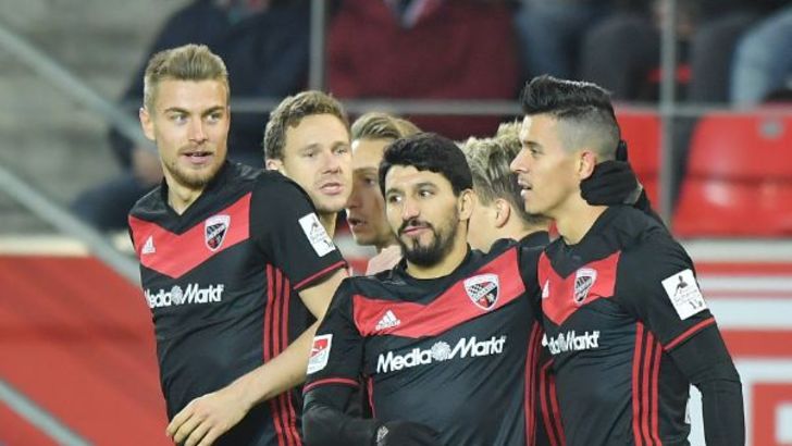 אלמוג כהן ואינגולשטאט חוגגים