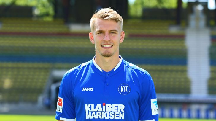 ואדים מנזון