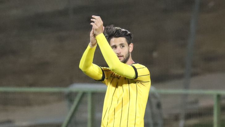 אנתוני וארן