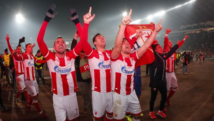 שחקני הכוכב האדום חוגגים