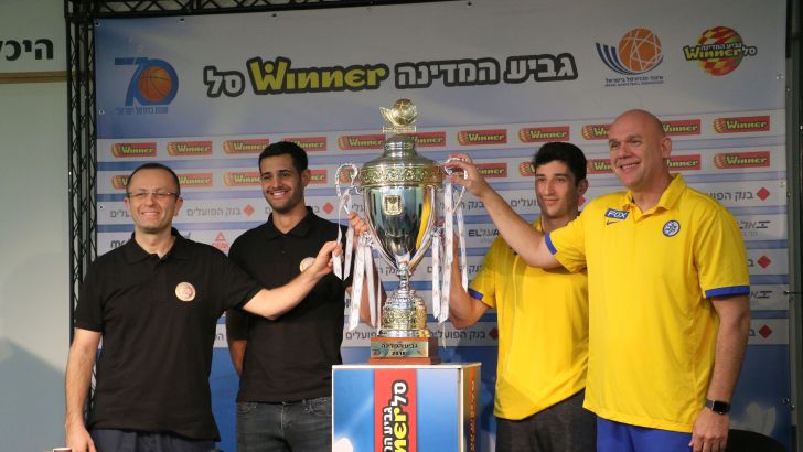 נבן ספאחיה, ג'ון דיברותולומיאו, שלומי הרוש, דן שמיר