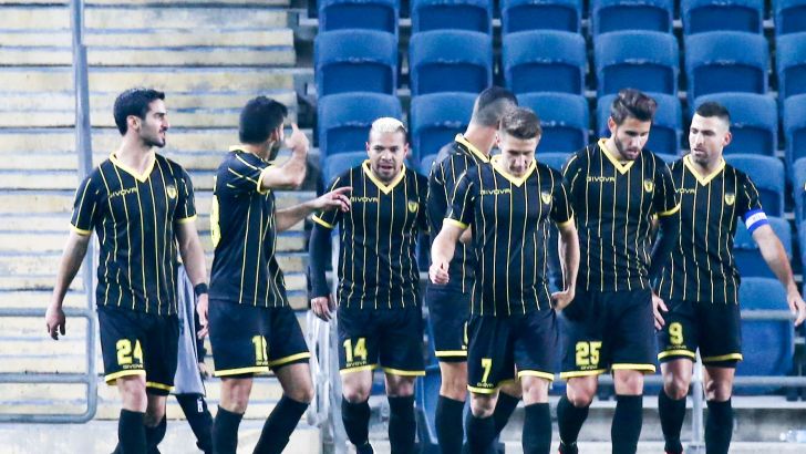 קלאודמיר פריירה ובית"ר חוגגים