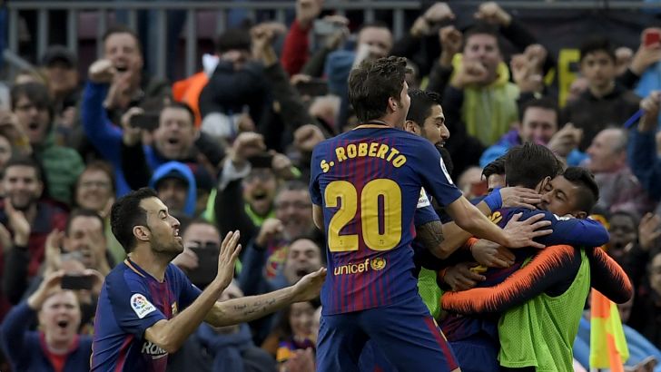 שחקני ברצלונה חוגגים