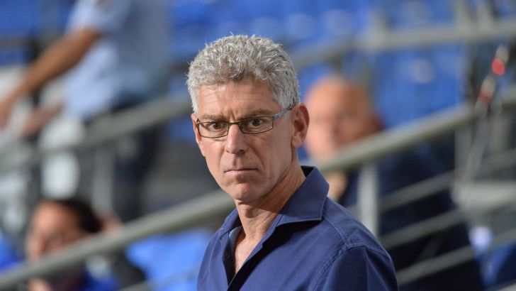 מיץ' גולדהאר