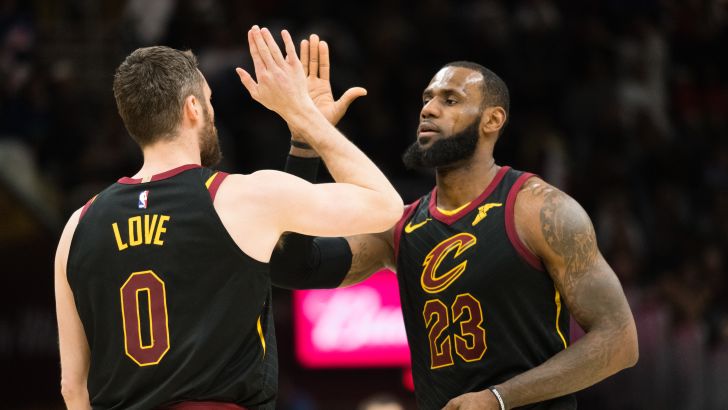 לברון ג'יימס עם קווין לאב