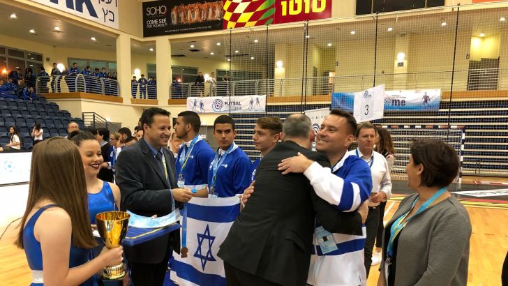 רב תחומי עמל בקטרגל