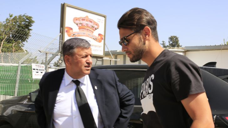 אנתוני וארן