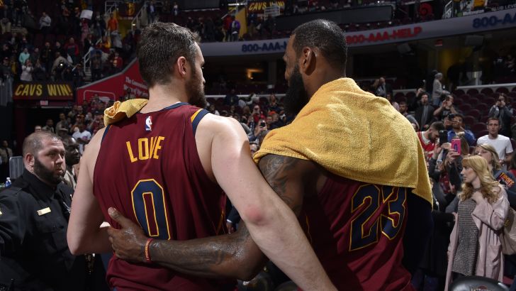 לברון ג'יימס עם קווין לאב